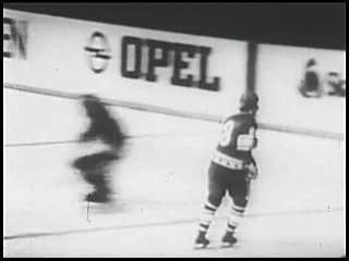 teaching young hockey players skating techniques (1981, soyuzsportfilm)